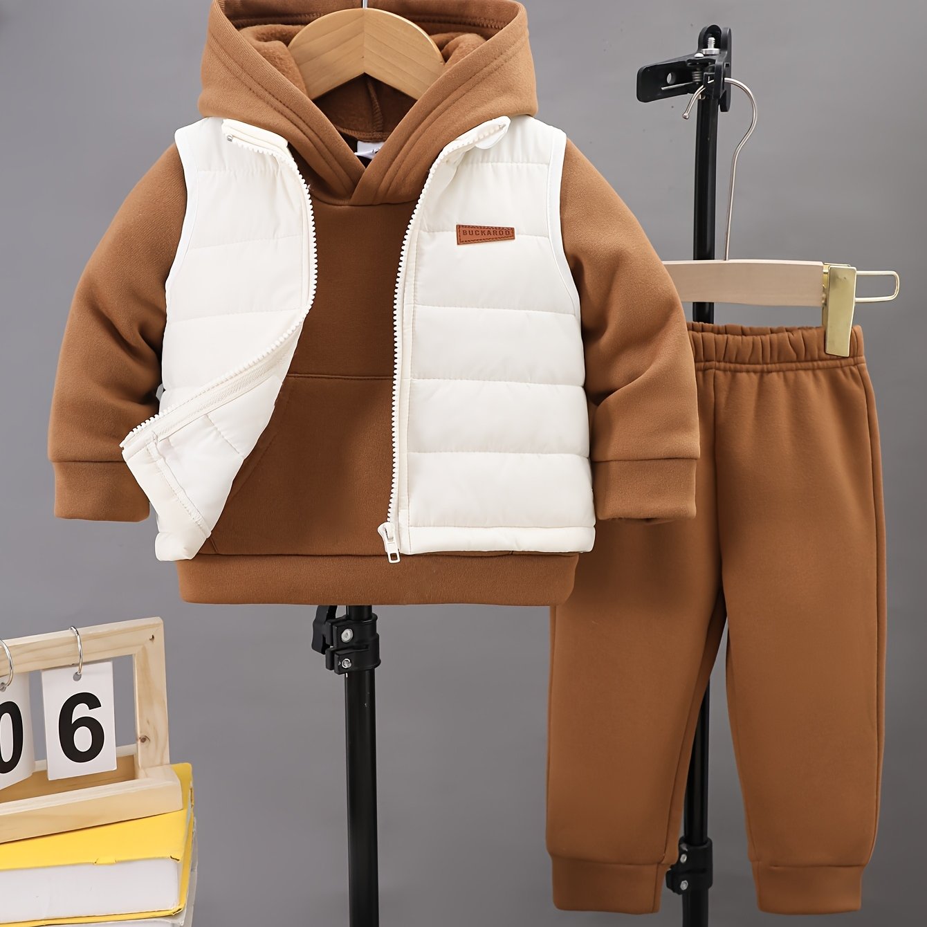 Boys' 3pcs Fall/Winter Outfit Set - Casual Zip Vest, Hoodie & Pants in Solid Color Gray - for Ages 0-3, Perfect for Outdoor