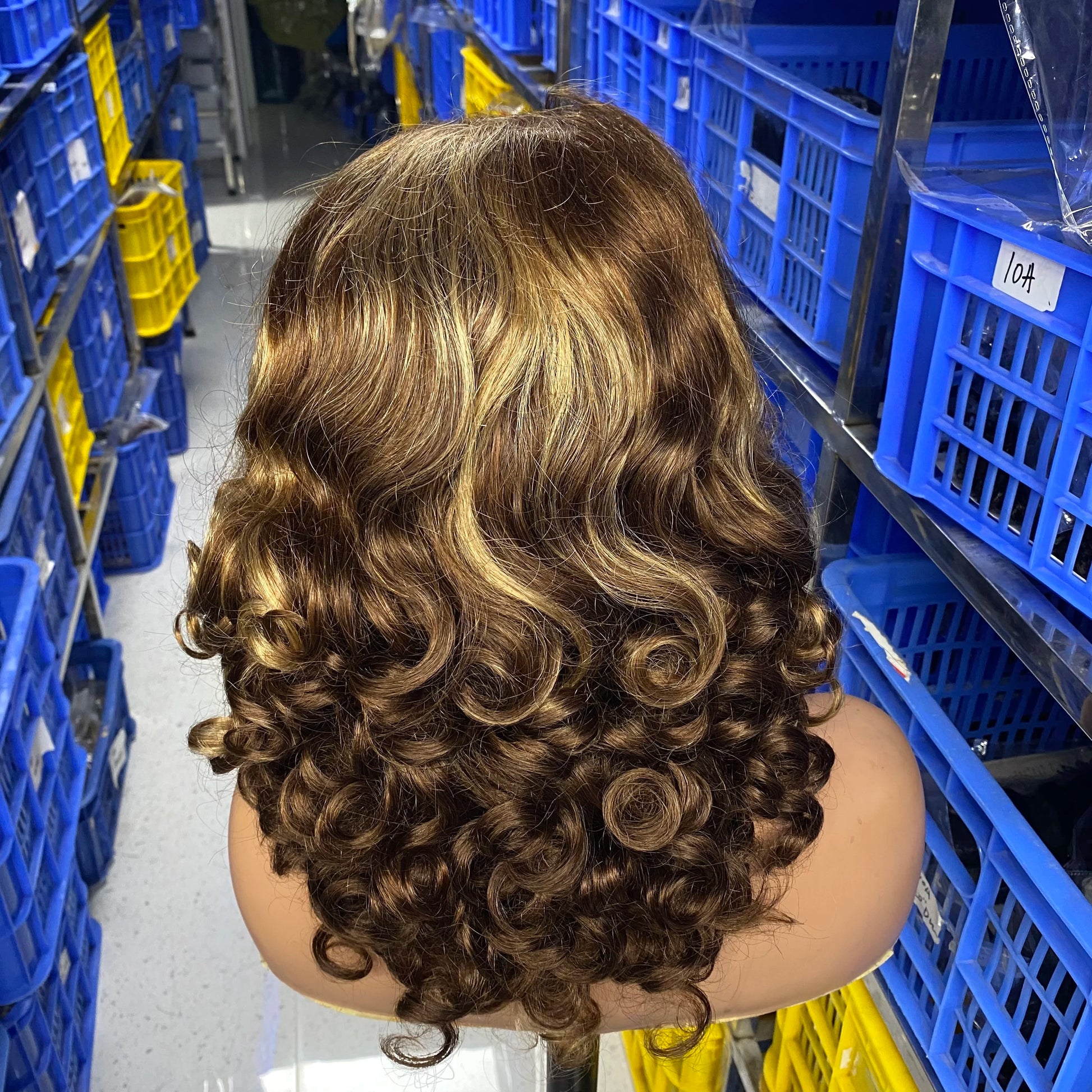 WXJ Brown Colored Wigs 13x4 Lace Frontal Closure Wigs Human Hair Pre Plucked Brazilian Virgin Hair Glueless Lace Loose Wave Wigs