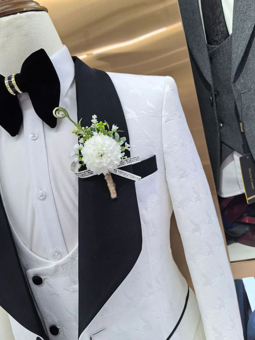 Custom Made Dinner Suits with Vest and Pants for Special Occasions Gala Events Night Out and Formal Gatherings 3 Piece Set