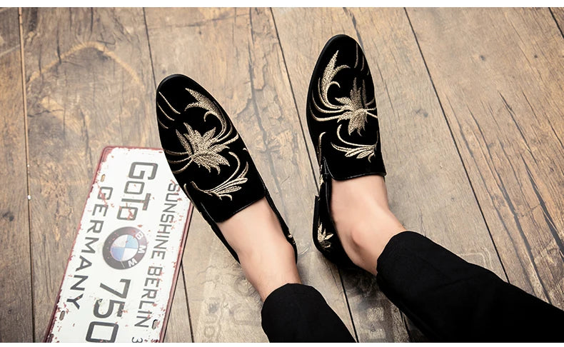 Fashion Casual Leather Shoes For Men Comfortable Slip On Loafers Men Summer High Quality Social Shoes Male Large Size Flat Shoes