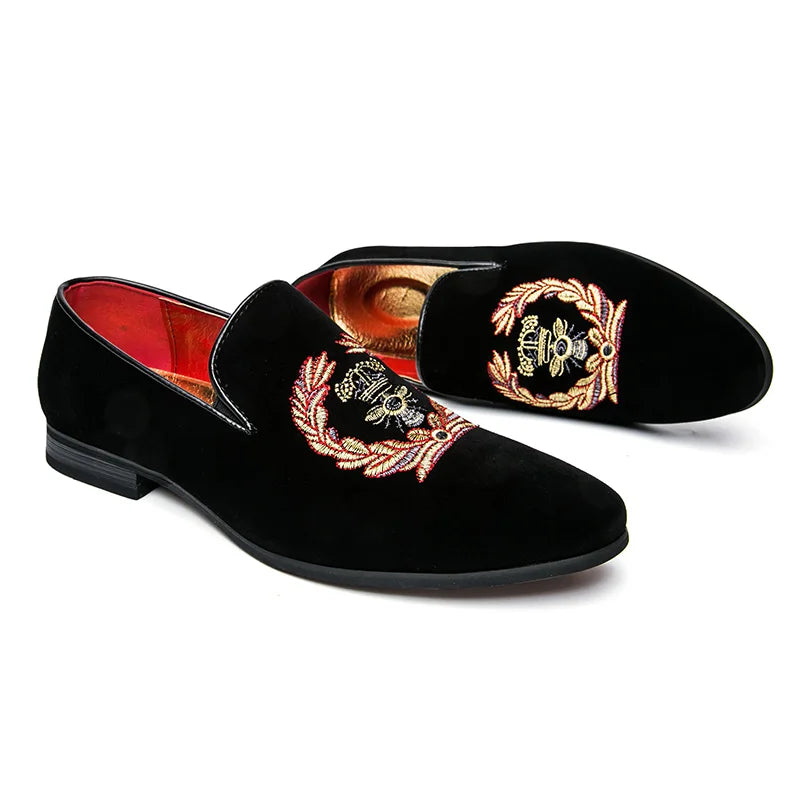 Men's Fashion Suede Leather Embroidery Loafers Mens Casual Printed Moccasins Oxfords Shoes Man Party Driving Flats EU size 38-45