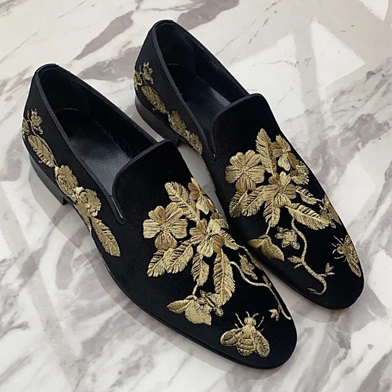 New Loafers for Men Flock Embroider Black Casual Shoes Slip-On Breathable Handmade Free Shipping Mens Dress Shoes Size 38-48