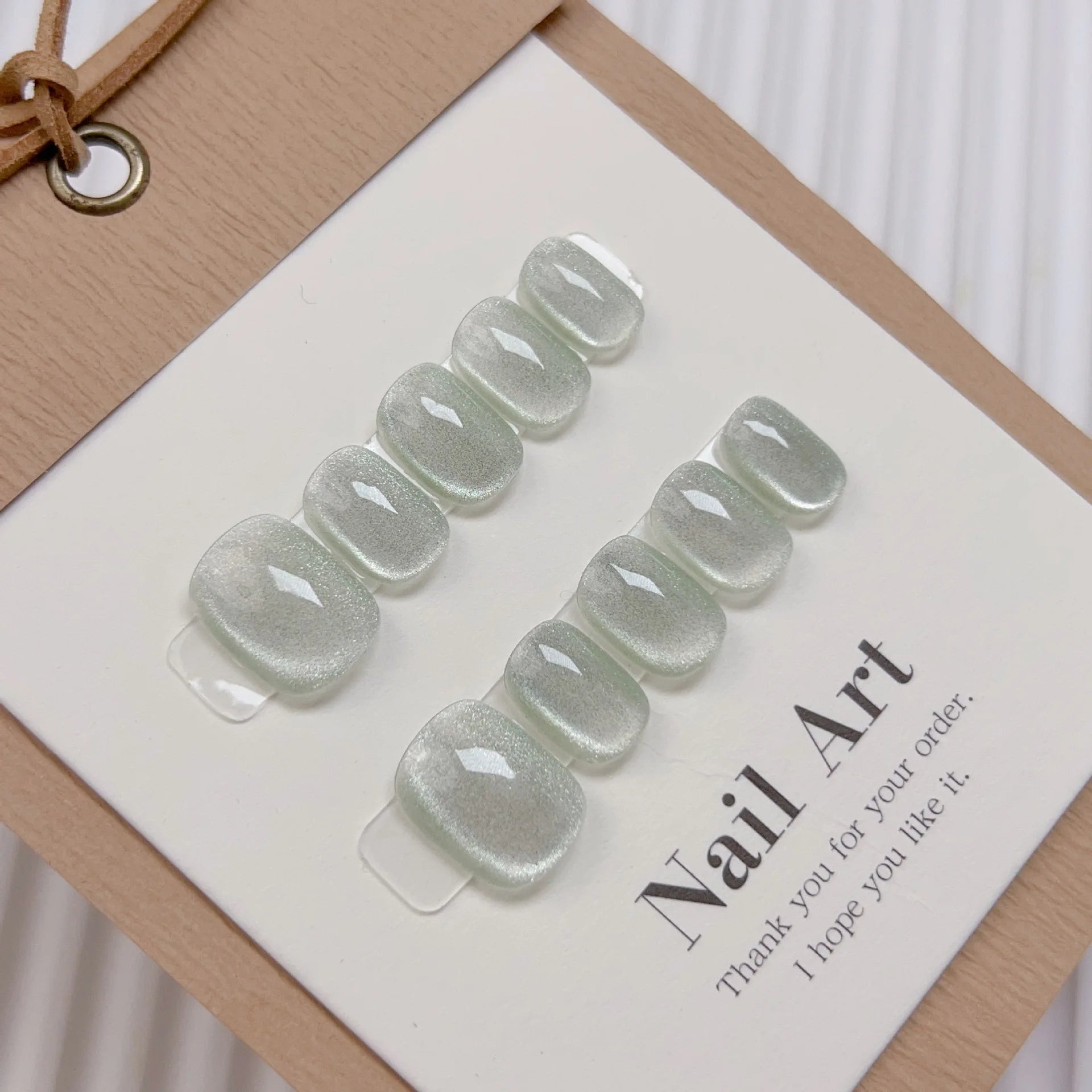 Handmade Cat-eye Press on Nails Short False Nails Full Cover Stick on Nail Tips Artificial Reusable Fake Nails for Women