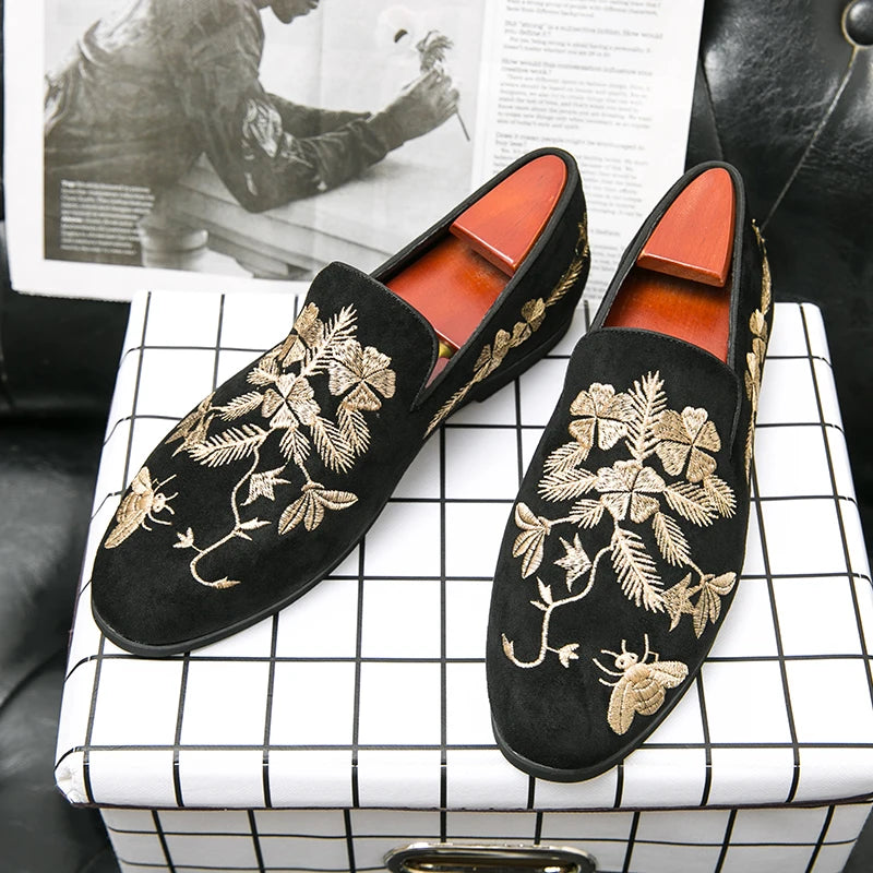 New Loafers for Men Flock Embroider Black Casual Shoes Slip-On Breathable Handmade Free Shipping Mens Dress Shoes Size 38-48