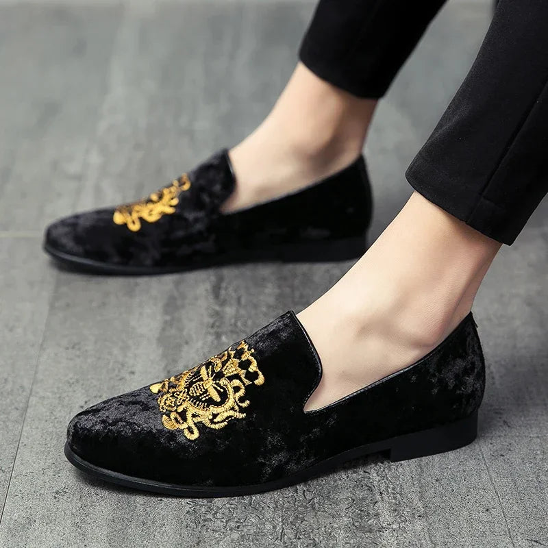 Wedding Dress Shoes Casual Men Loafers New Big Size Lazy Peas Shoes Embroidery Moccasins Suede Leather Shoes Zapatos 48 47