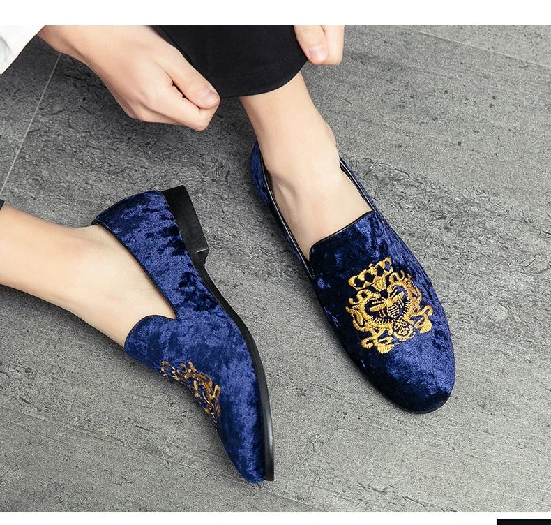 Wedding Dress Shoes Casual Men Loafers New Big Size Lazy Peas Shoes Embroidery Moccasins Suede Leather Shoes Zapatos 48 47