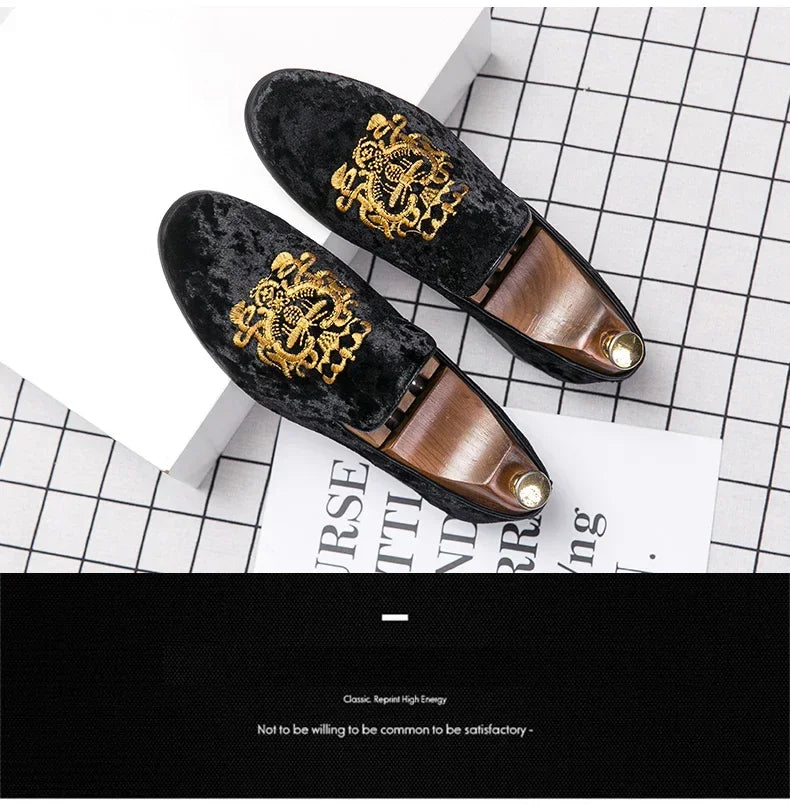 Wedding Dress Shoes Casual Men Loafers New Big Size Lazy Peas Shoes Embroidery Moccasins Suede Leather Shoes Zapatos 48 47
