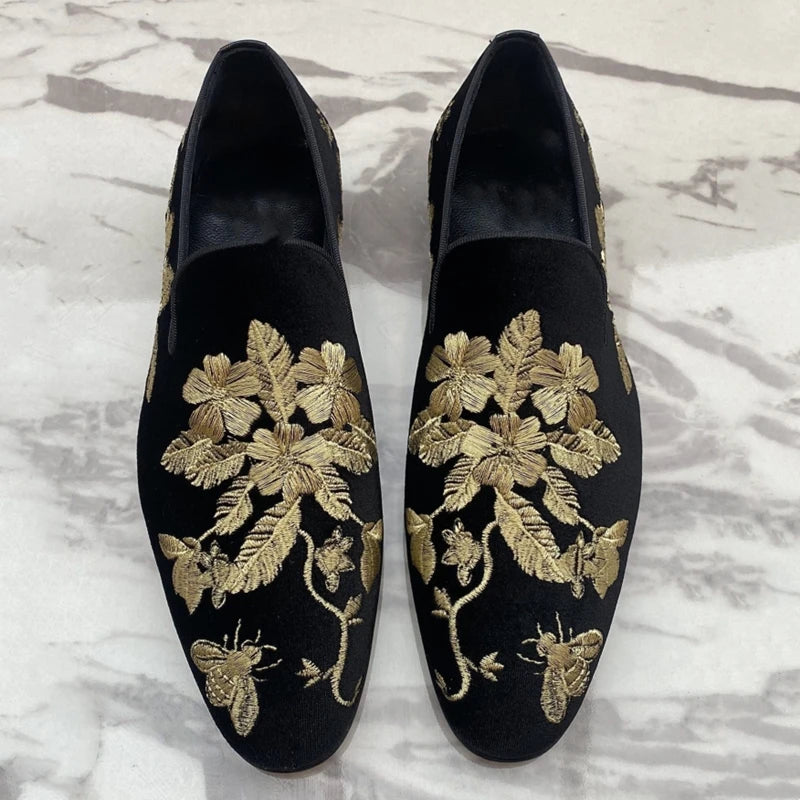 New Loafers for Men Flock Embroider Black Casual Shoes Slip-On Breathable Handmade Free Shipping Mens Dress Shoes Size 38-48