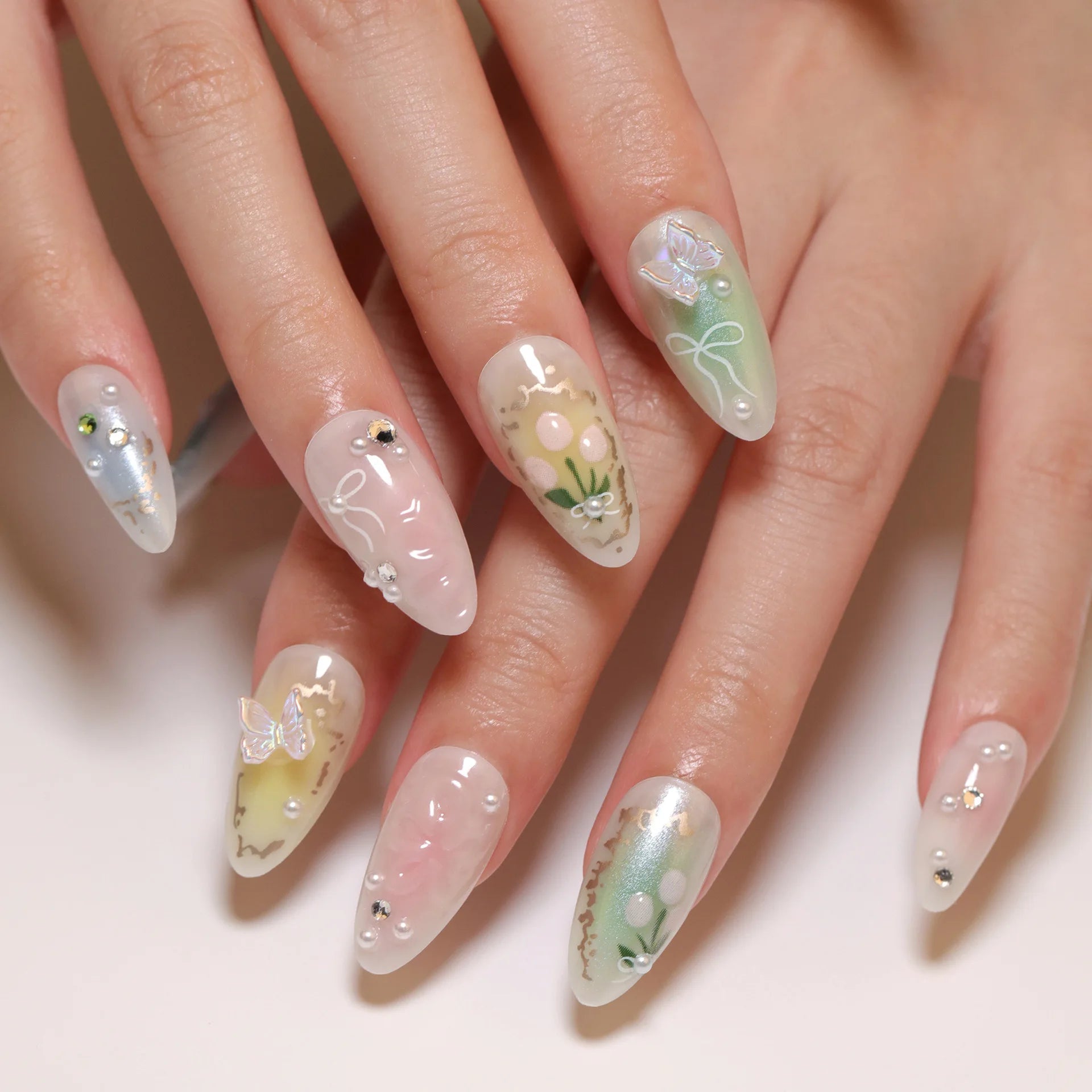 24pcs 3D Pink Flower False Nails Sweet French Almond Fake Nail Patch Full Cover Wearable Hand-painted Butterfly Press on Nails