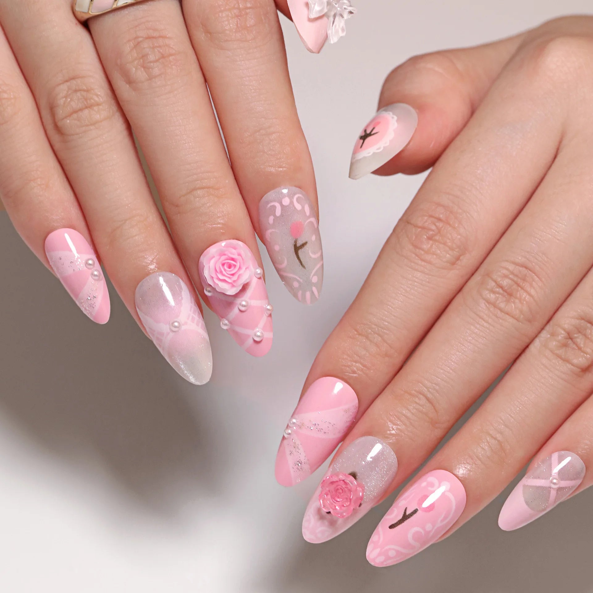 24pcs 3D Pink Flower False Nails Sweet French Almond Fake Nail Patch Full Cover Wearable Hand-painted Butterfly Press on Nails